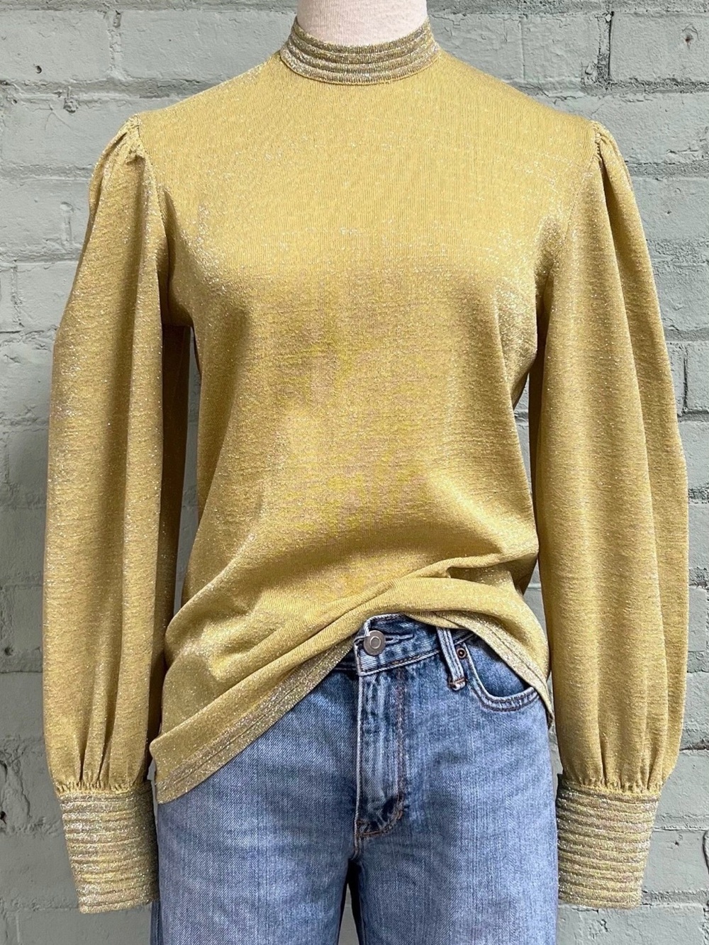 Vintage Metallic Gold Puff-Sleeve Knit Top
